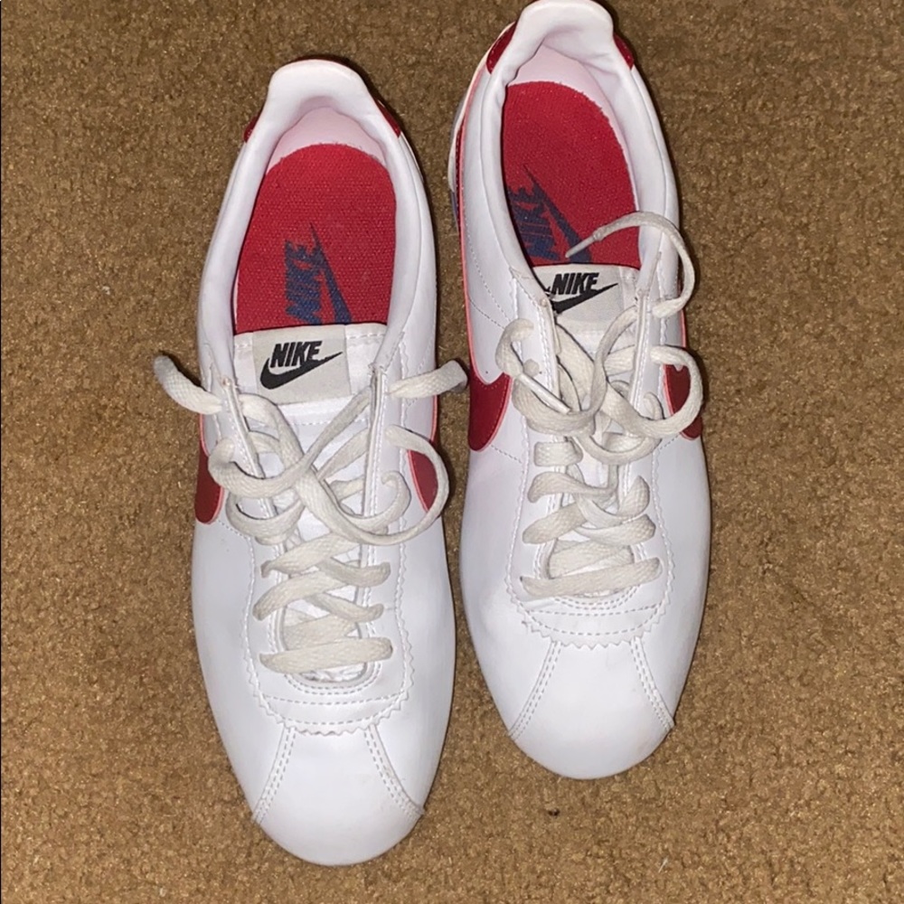 Nike White and Red Women's Sneakers